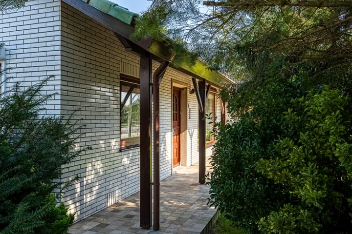 Photo 40 of Poeldijkseweg 4