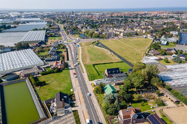 Bekijk foto 42 van Poeldijkseweg 4