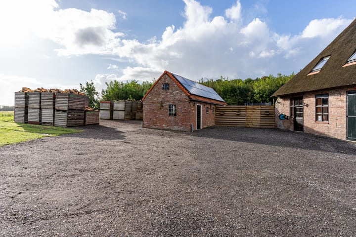 Photo 65 of Terpsterwei 35