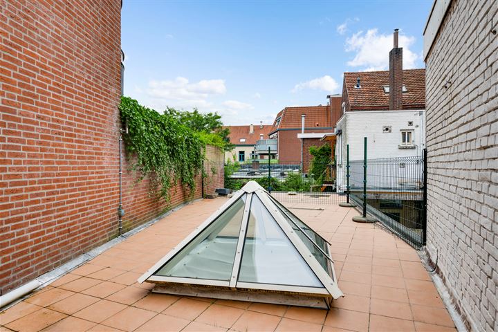 View photo 23 of Beekstraat 73