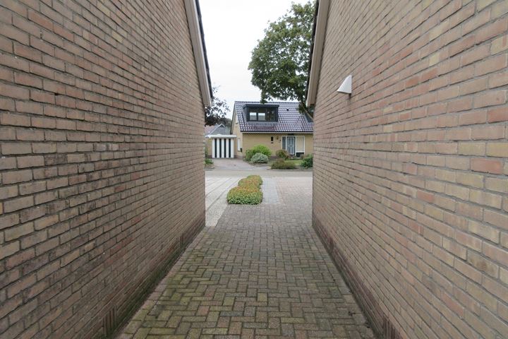 Bekijk foto 27 van Mevrouw Gelinck-van Kerkwijkstraat 19