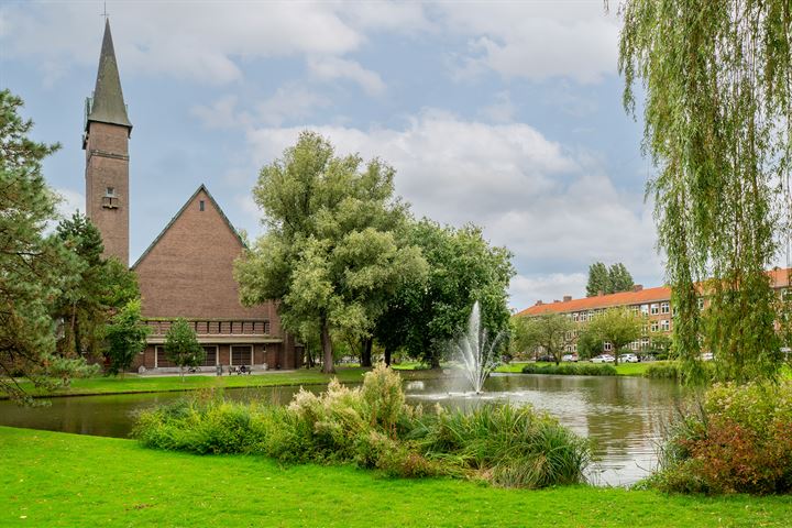 Bekijk foto 33 van Walenburgerplein 64