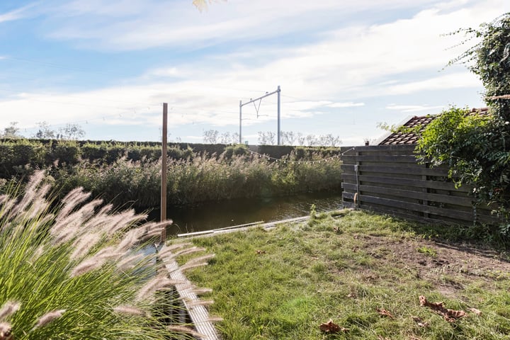 Bekijk foto 51 van Kruiskamplaan 131