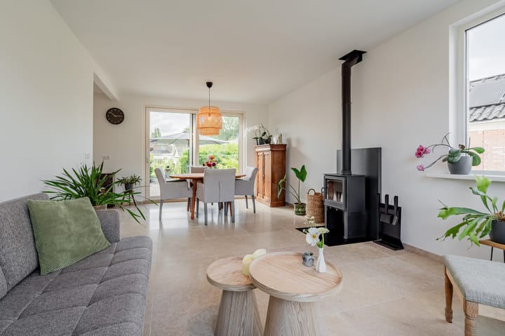 Foto 2 van Meester van der Meerendonkstraat 12