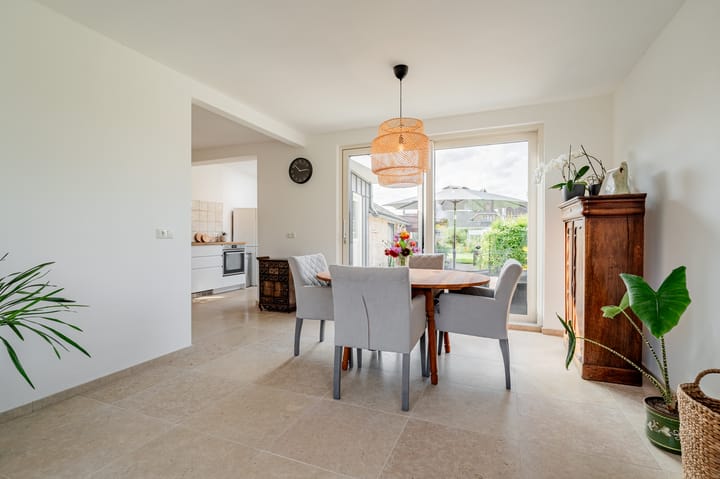 Photo 7 of Meester van der Meerendonkstraat 12