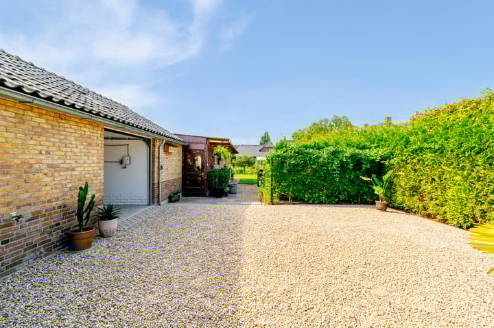 Photo 34 of Meester van der Meerendonkstraat 12