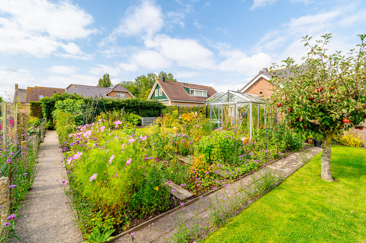 Photo 42 of Meester van der Meerendonkstraat 12