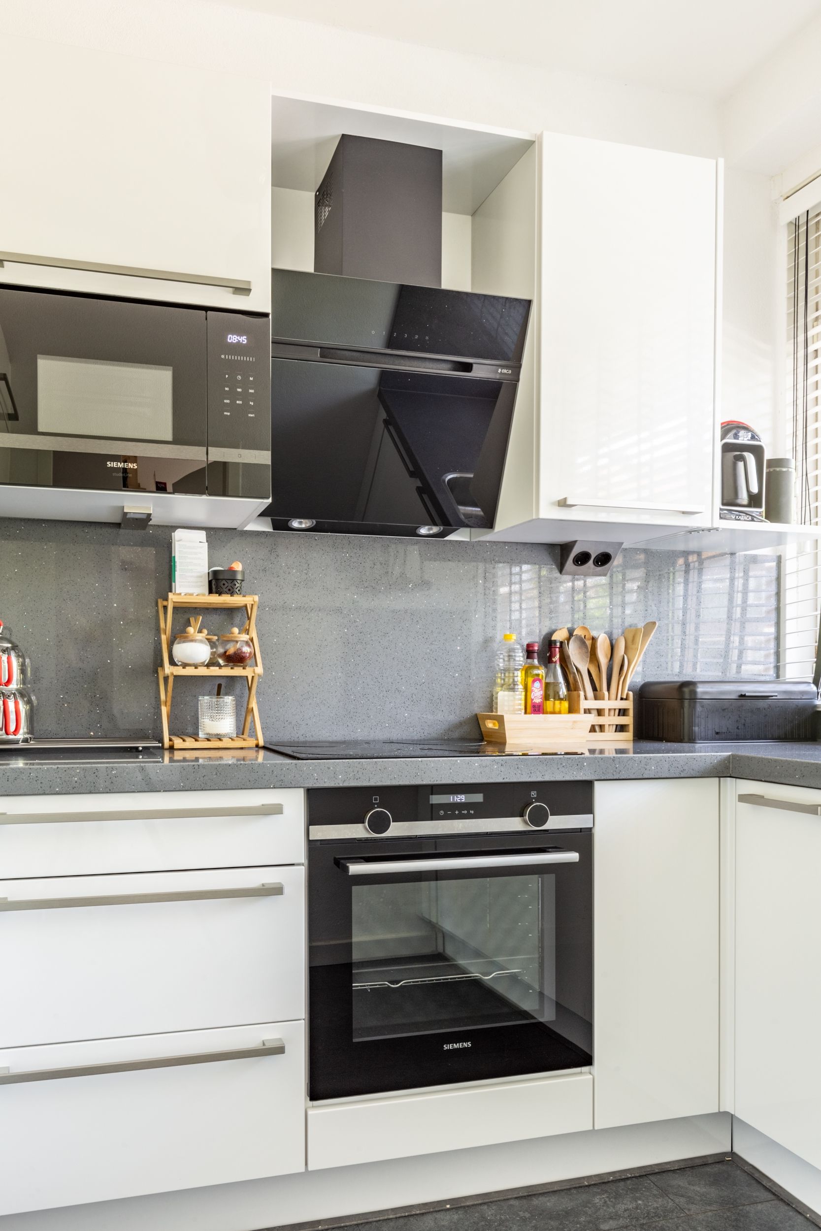 Foto 9 van Burgemeester De Vlugtlaan 221