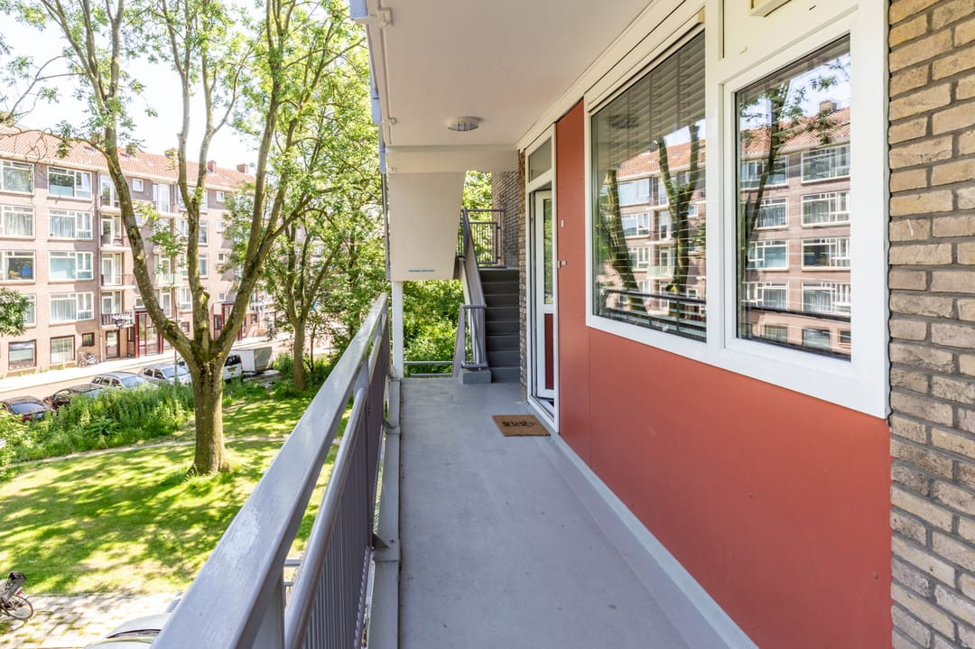 Foto 32 van Burgemeester De Vlugtlaan 221