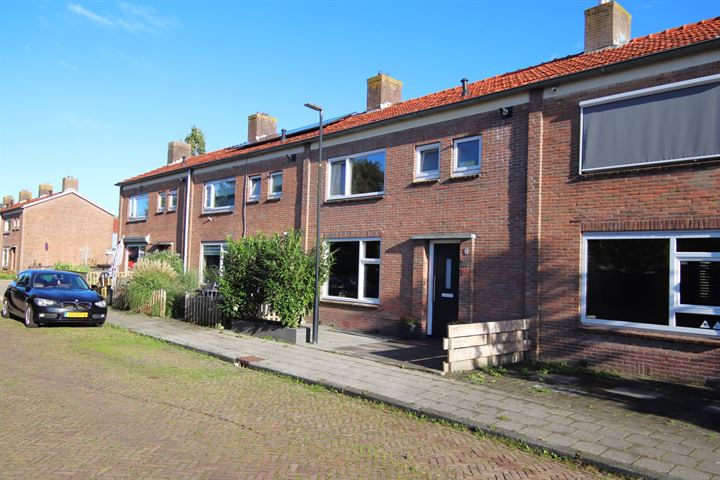 Bekijk foto 2 van Gerrit Knopstraat 8