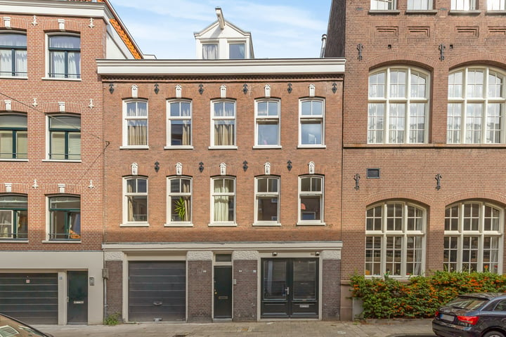 Bekijk foto 1 van Fokke Simonszstraat 43-H