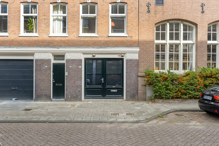 Bekijk foto 15 van Fokke Simonszstraat 43-H