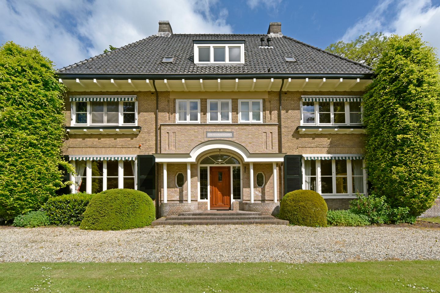 Foto 1 van Emmalaan 6-B