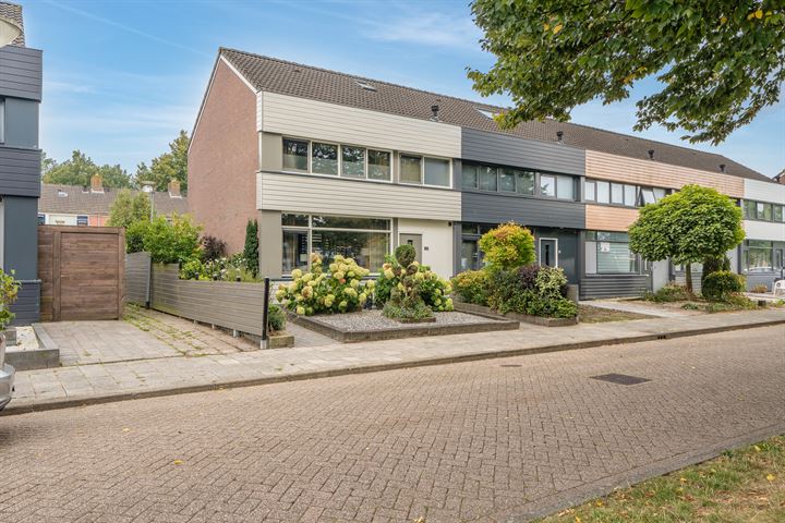 Bekijk foto 1 van Berkelstraat 12