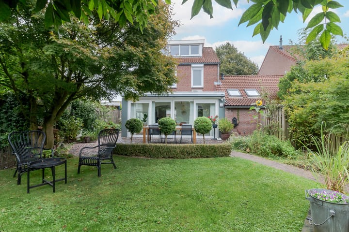 Foto 34 van Leesjongenstraat 26