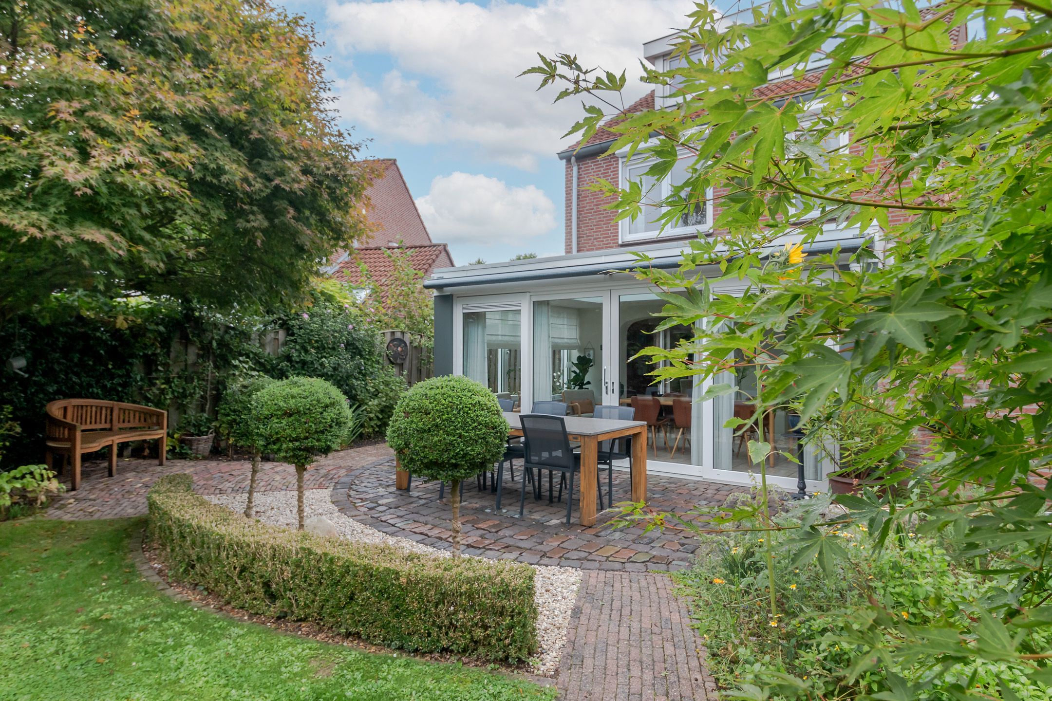 Foto 39 van Leesjongenstraat 26