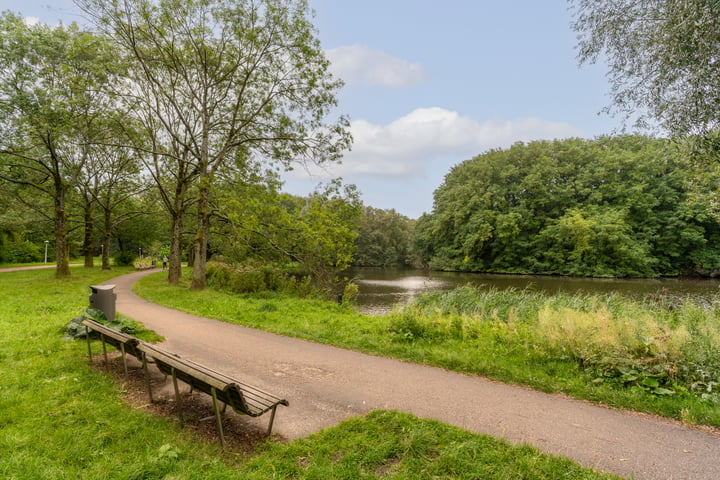 Bekijk foto 34 van Hoofdweg 142-3