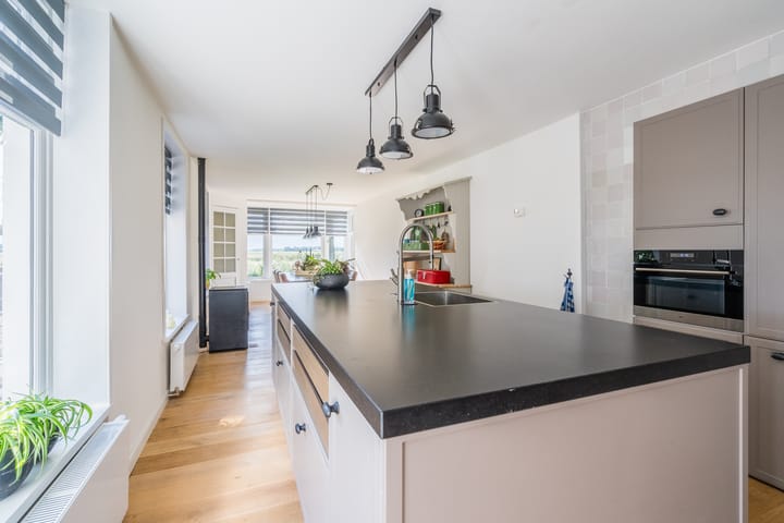 Foto 18 van Hearewei 25