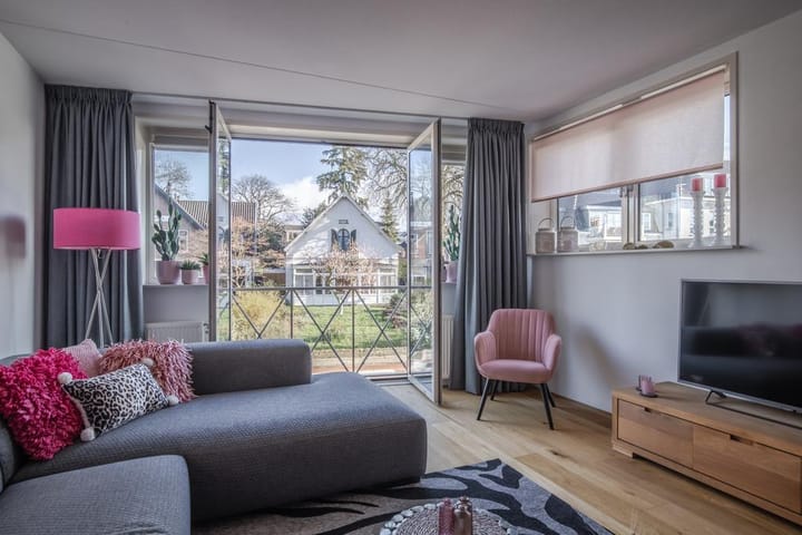 Photo 15 of Utrechtseweg 98-C