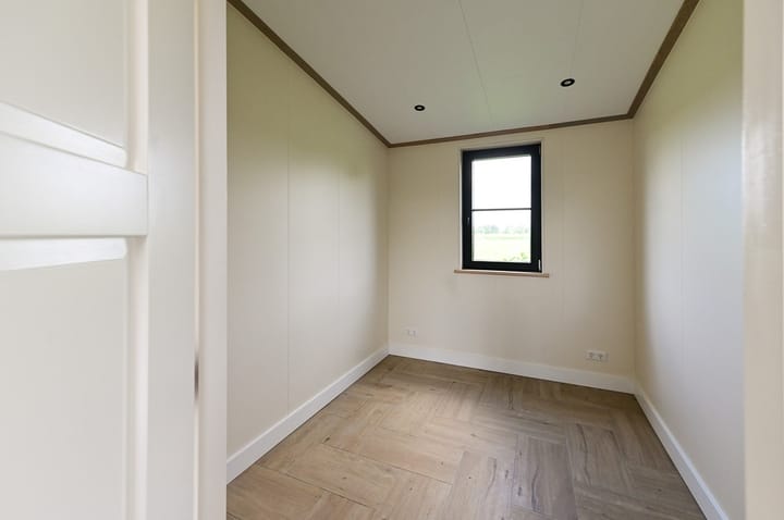 Foto 15 van Martenstraat 9