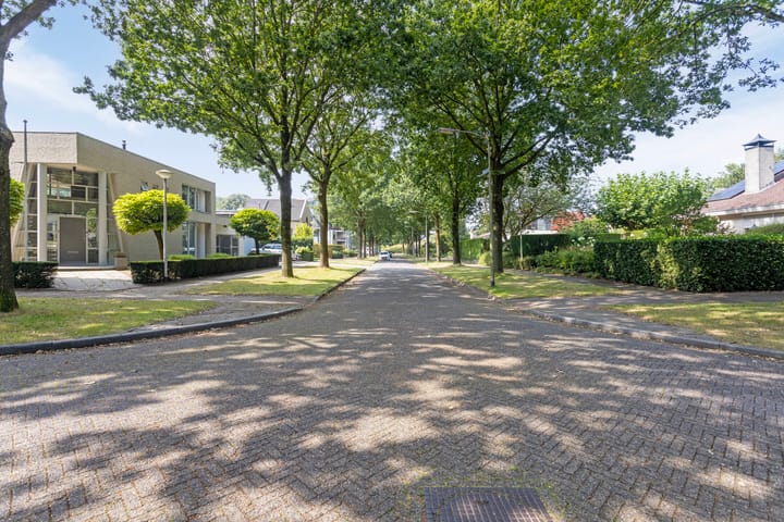 Foto 73 van Caesarstraat 38