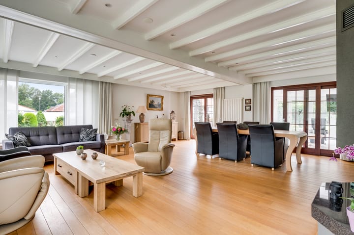 Foto 8 van Lochtstraat 16