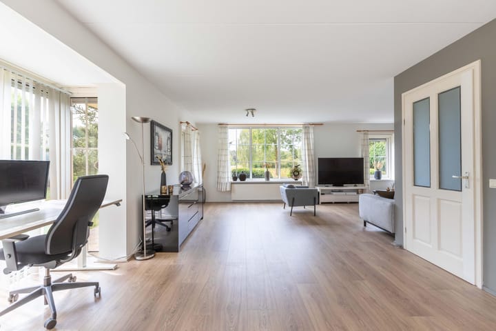 Foto 10 van De Stelling 48