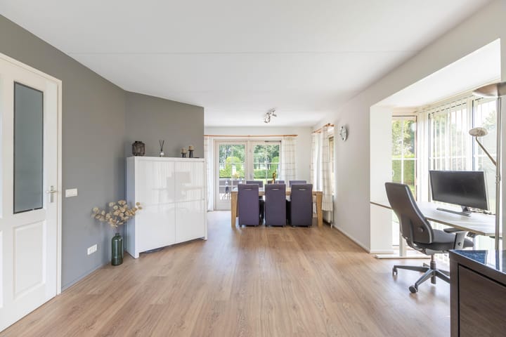 Foto 11 van De Stelling 48