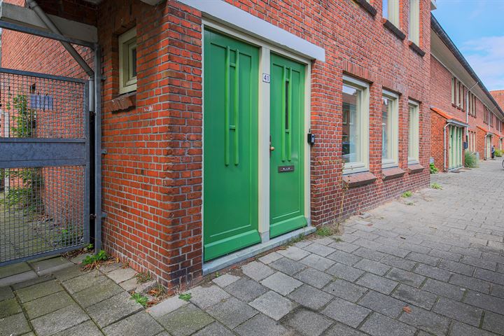 Bekijk foto 2 van Latherusstraat 41