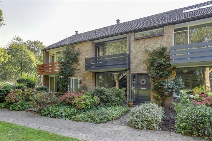 Bekijk foto 1 van J.H.A. Schaperstraat 26