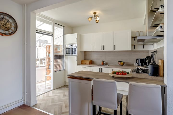 Foto 12 van Bilderdijklaan 48