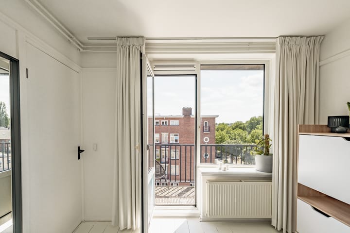 Foto 15 van Wiltzanghlaan 8-3