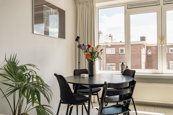 Foto 10 van Wiltzanghlaan 8-3