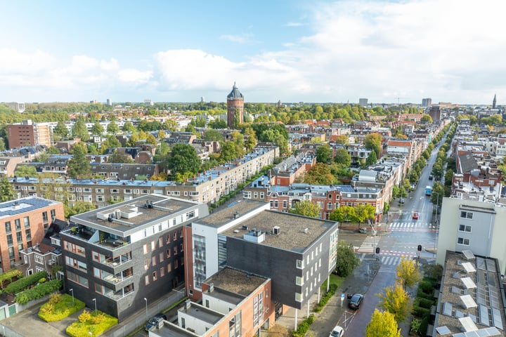 Bekijk foto 3 van Jan Steenstraat 25