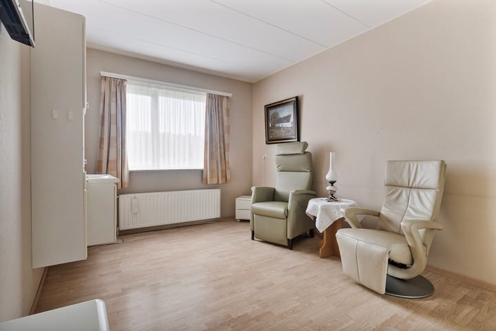 Foto 15 van Den Walhoeck 20