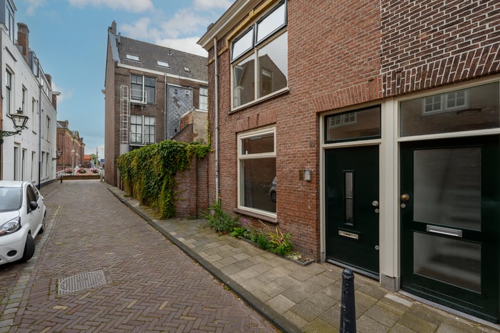 Bekijk foto 2 van Lange Lijsbethsteeg 2-A