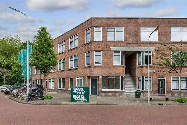 Bekijk foto 3 van Spaarnestraat 47