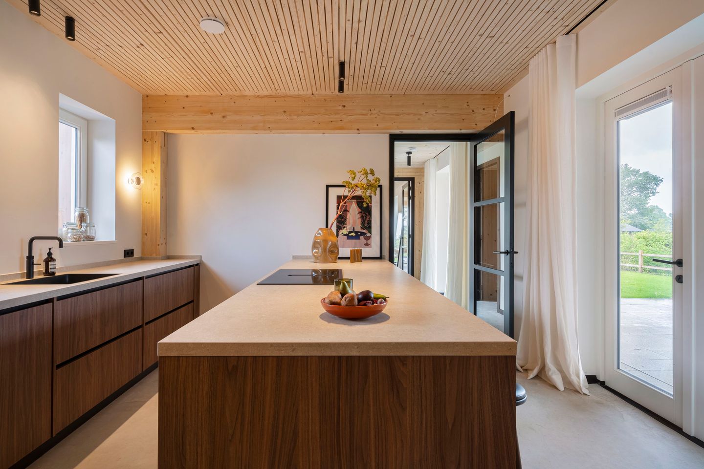 Foto 14 van De Louwstraat 25-B