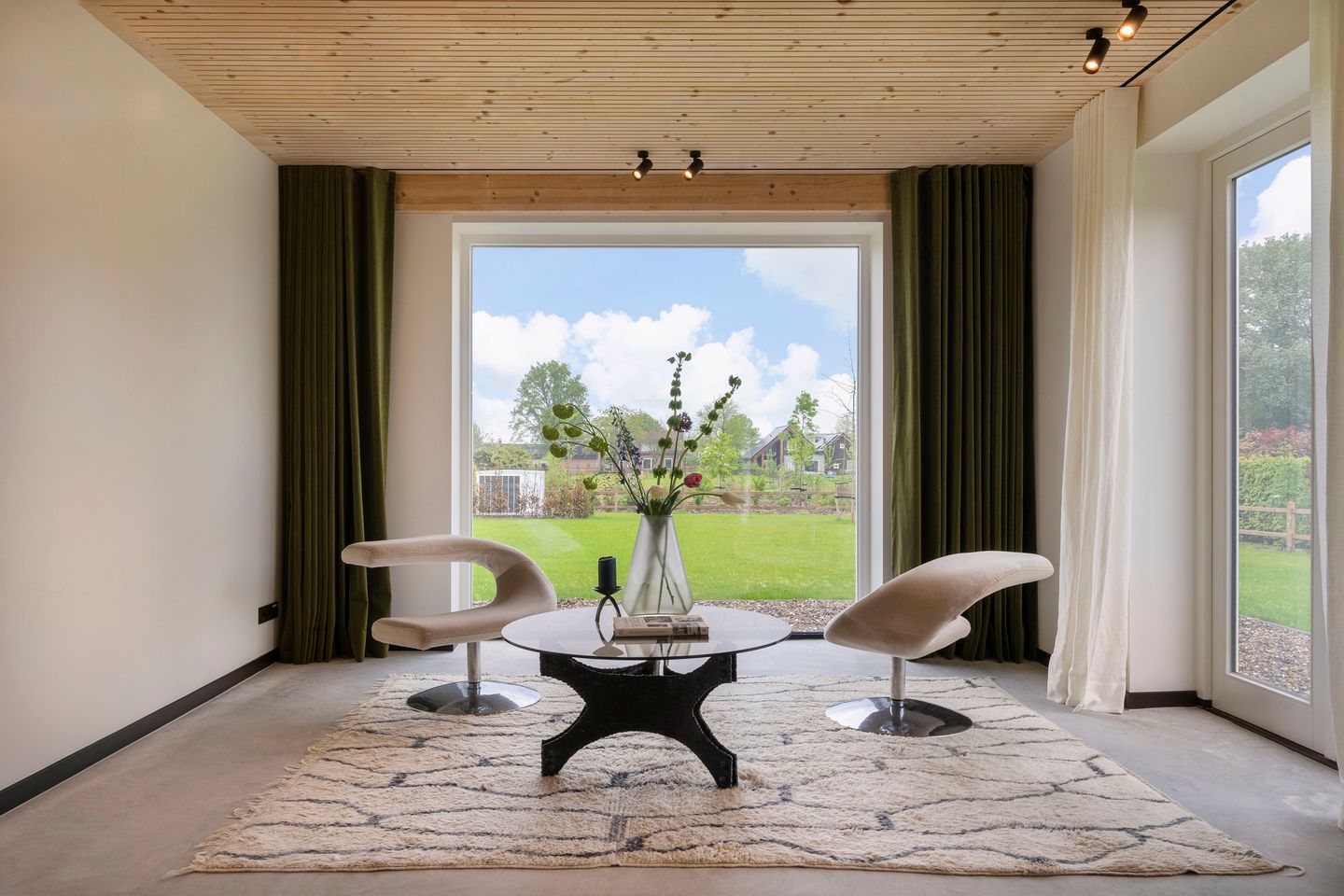 Foto 19 van De Louwstraat 25-B