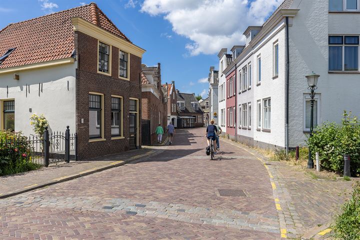 View photo 43 of Kloosterstraat 48