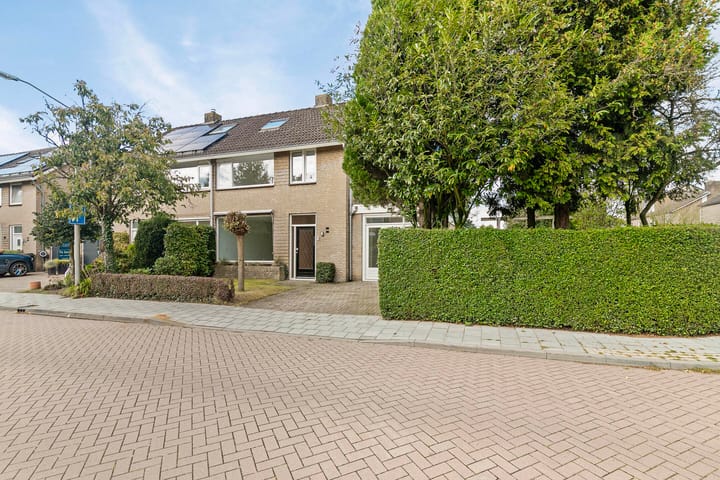 Foto 2 van Schubertlaan 2