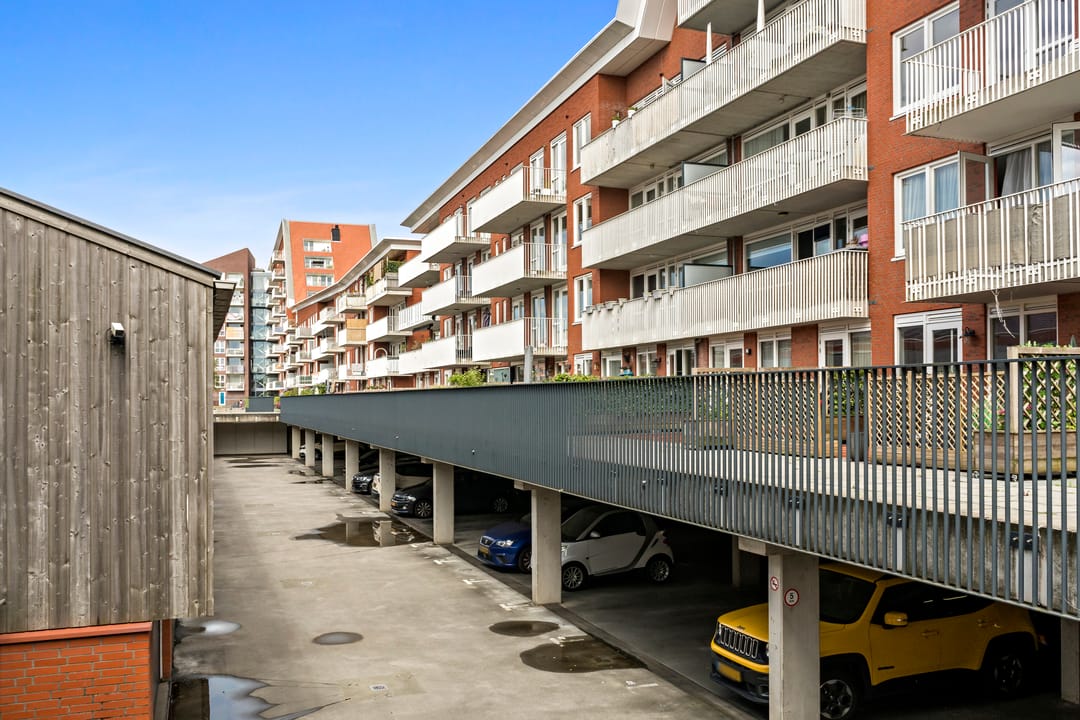 Foto 31 van Laan van Leidschenveen 245