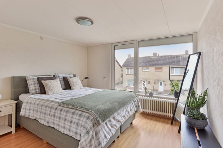 Foto 22 van Robijnstraat 35