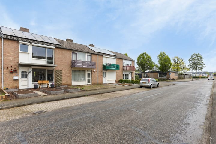 Foto 36 van Robijnstraat 35