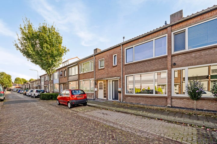 Bekijk foto 38 van Eksterstraat 11