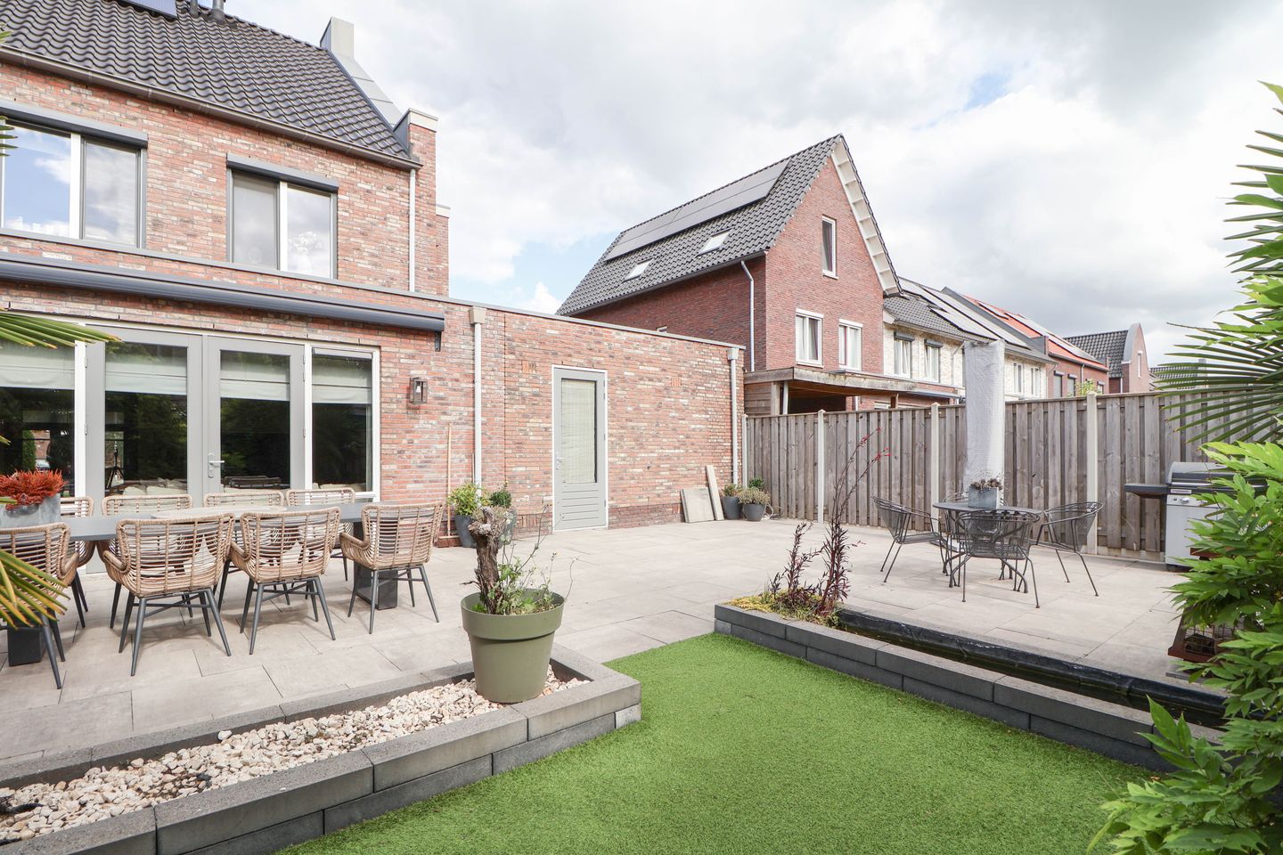 Foto 35 van Tabakskamp 32