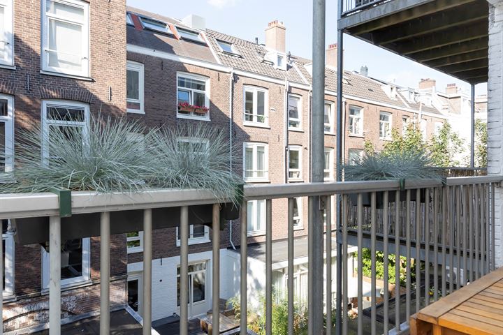 View photo 21 of Albert Cuypstraat 193-2