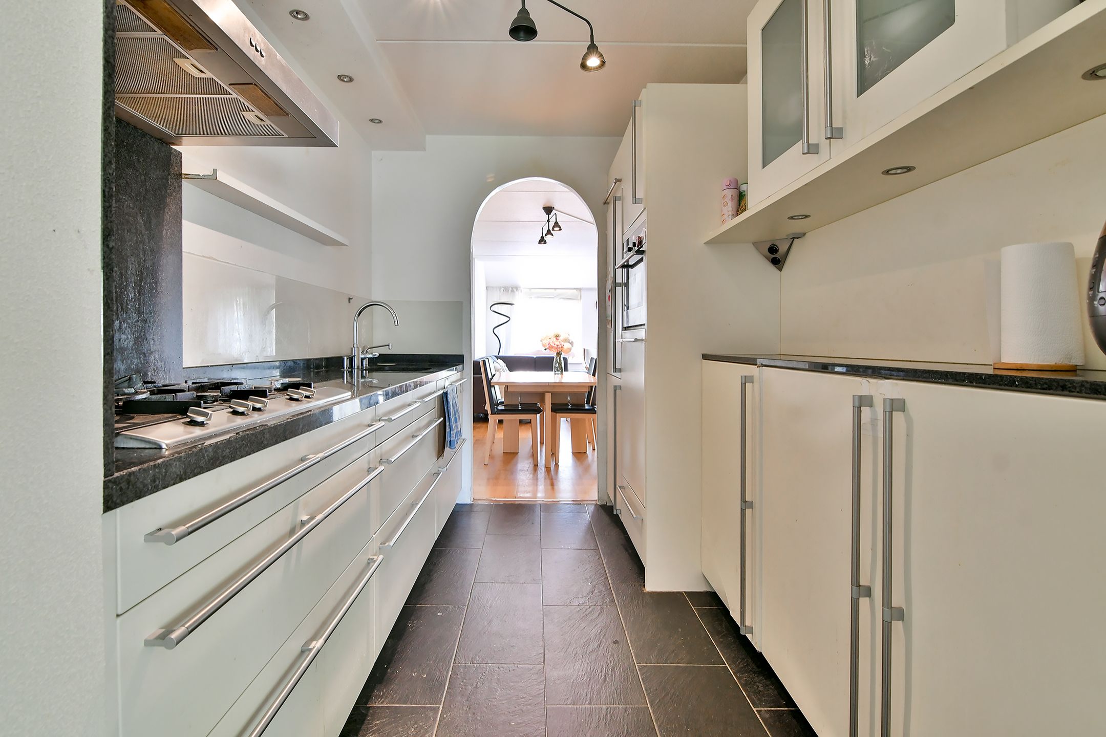 Foto 6 van Bertha von Suttnerlaan 4