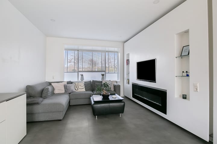 Foto 2 van Parallelweg 66