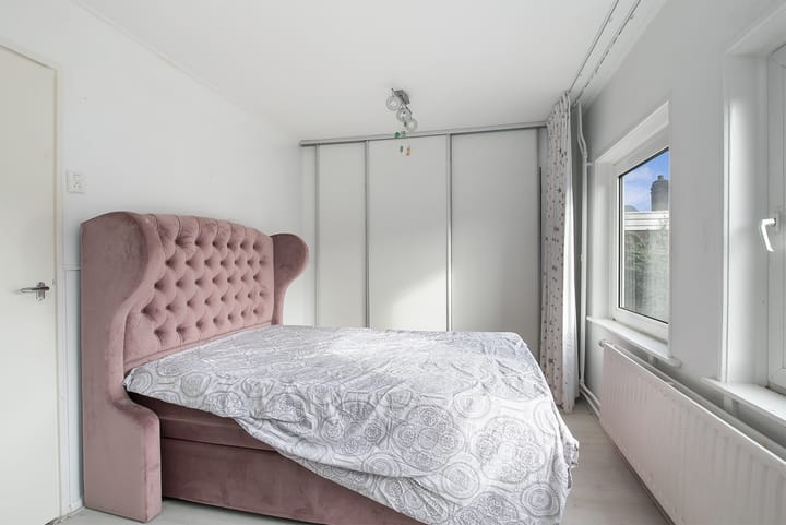 Foto 14 van Parallelweg 66